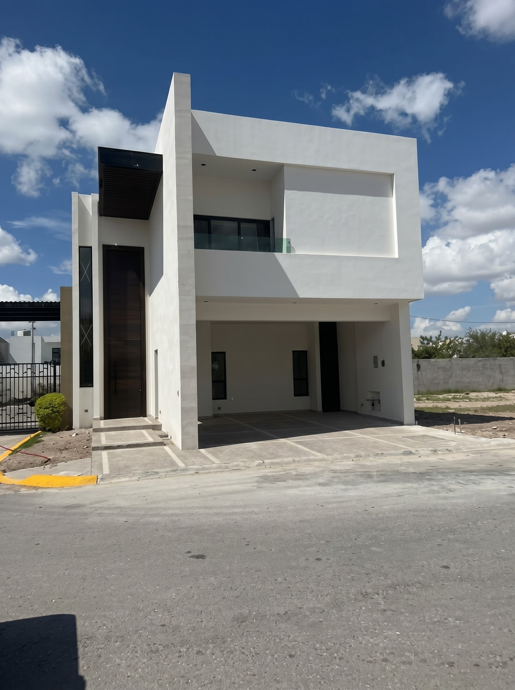 Casa EN VENTA en Los Viñedos, Torreón - Moderna Propiedad con 4 Recámaras