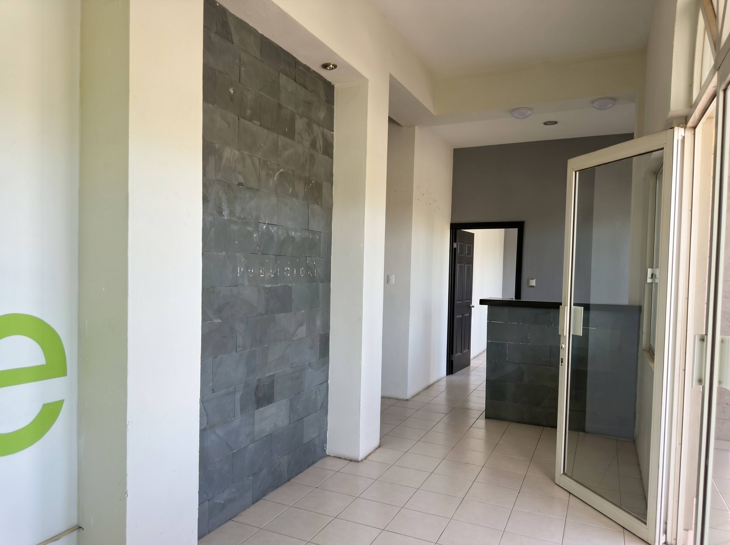 Local en Renta en Torreón, Saltillo 400 Ubicación estratégica 