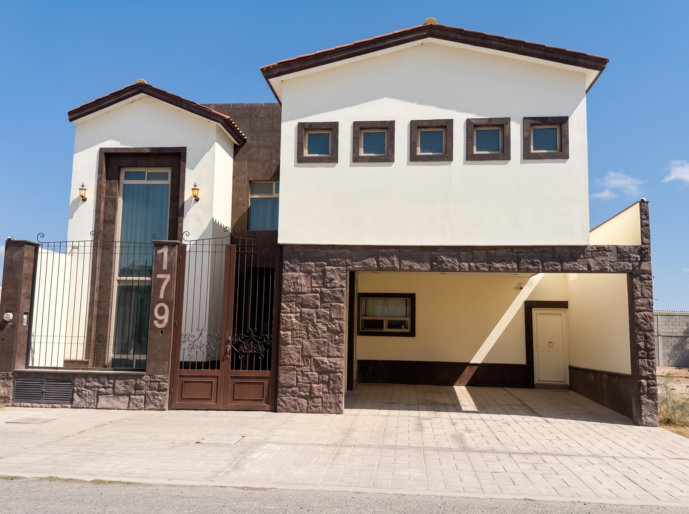 Casa en VENTA en Las Trojes, Torreón: Espaciosa y Bien Ubicada